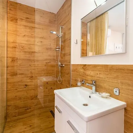 Idassa Atrium Affittacamere Zara