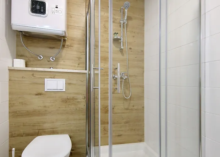 Konukevi Idassa Atrium 4*