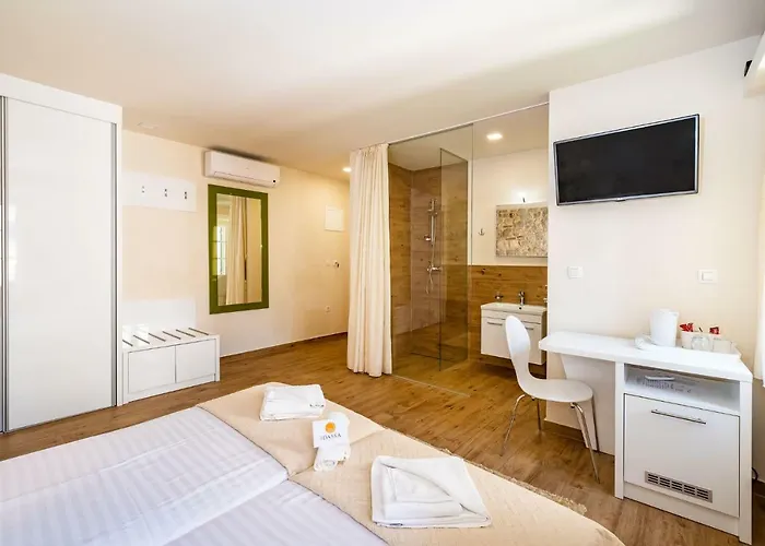 Idassa Atrium Konukevi 4*