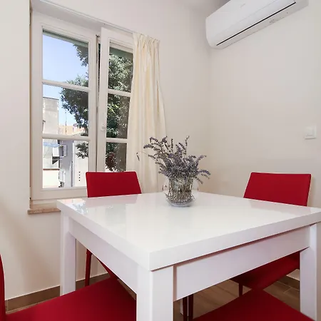 Vendégház Idassa Atrium 4*