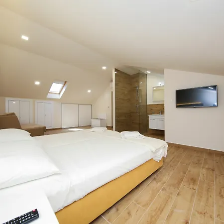 Gasthuis Idassa Atrium 4*