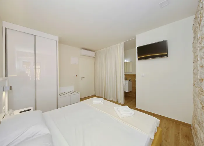 Gæstehus Idassa Atrium 4*