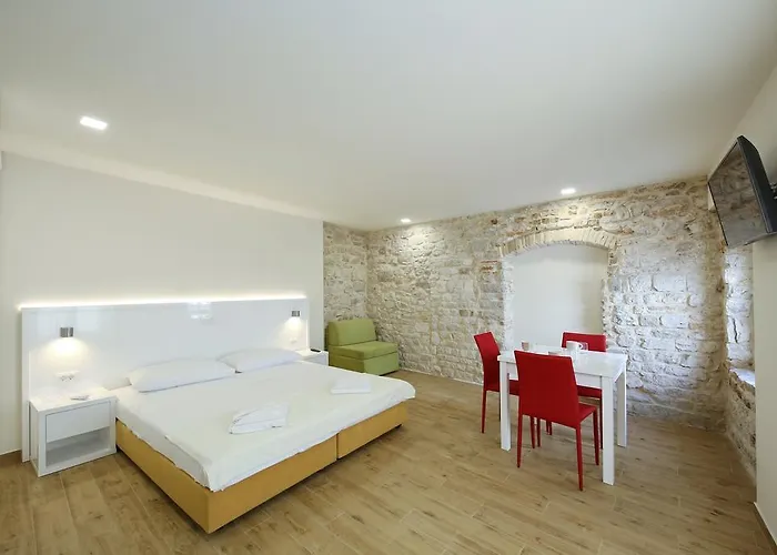 Gæstehus Idassa Atrium 4*